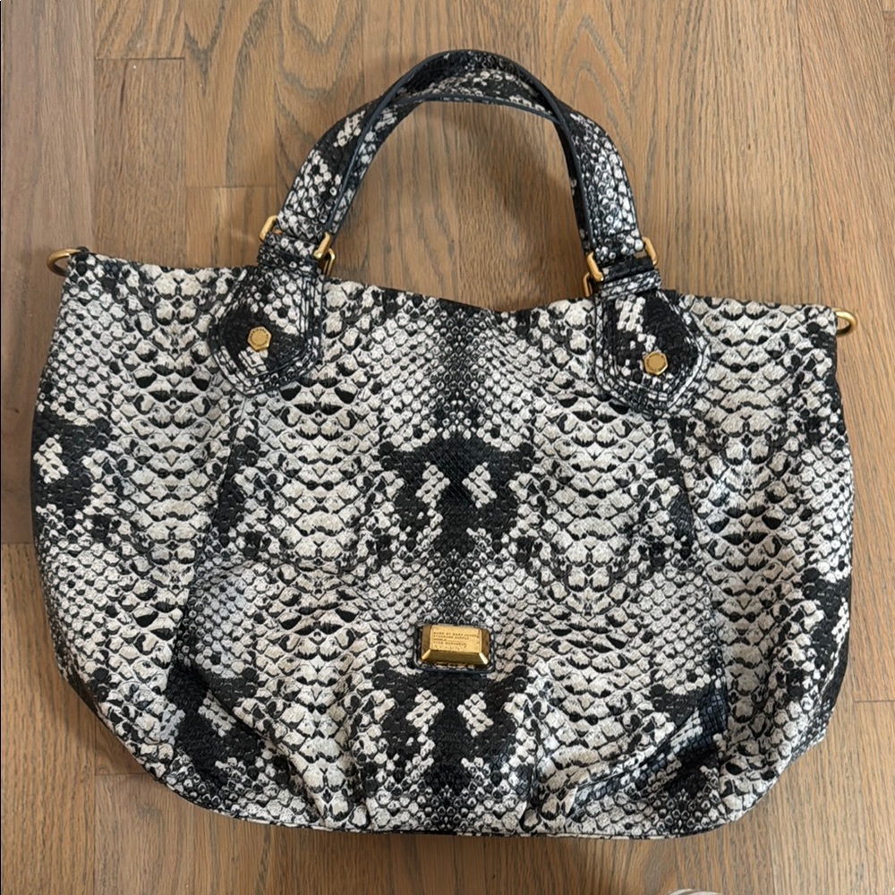 Marc By Marc Jacobs Monochrome Snake Print Tote